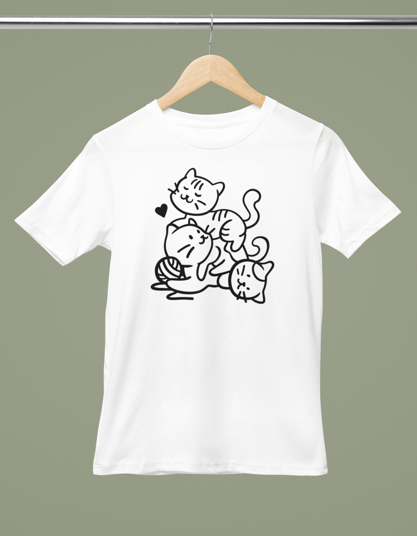 3 kittens Playing